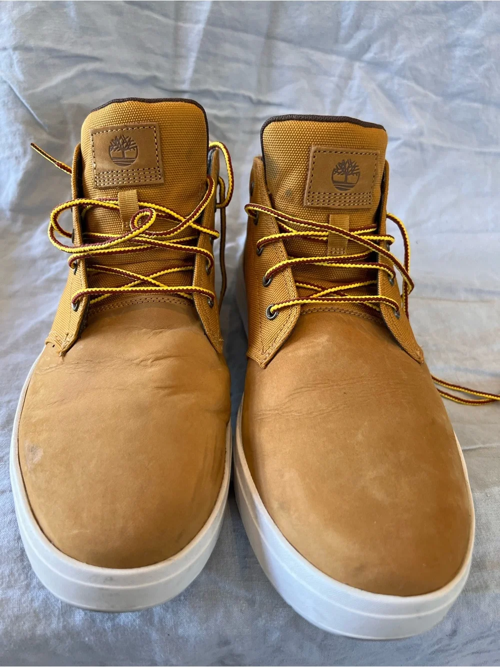 Timberland Wheat Leather Chukka Boots in Tan